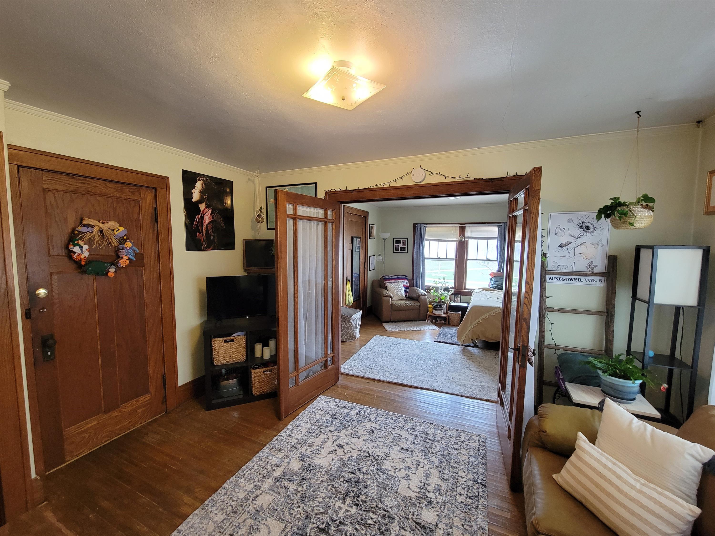 524 West Seerley Boulevard - 3