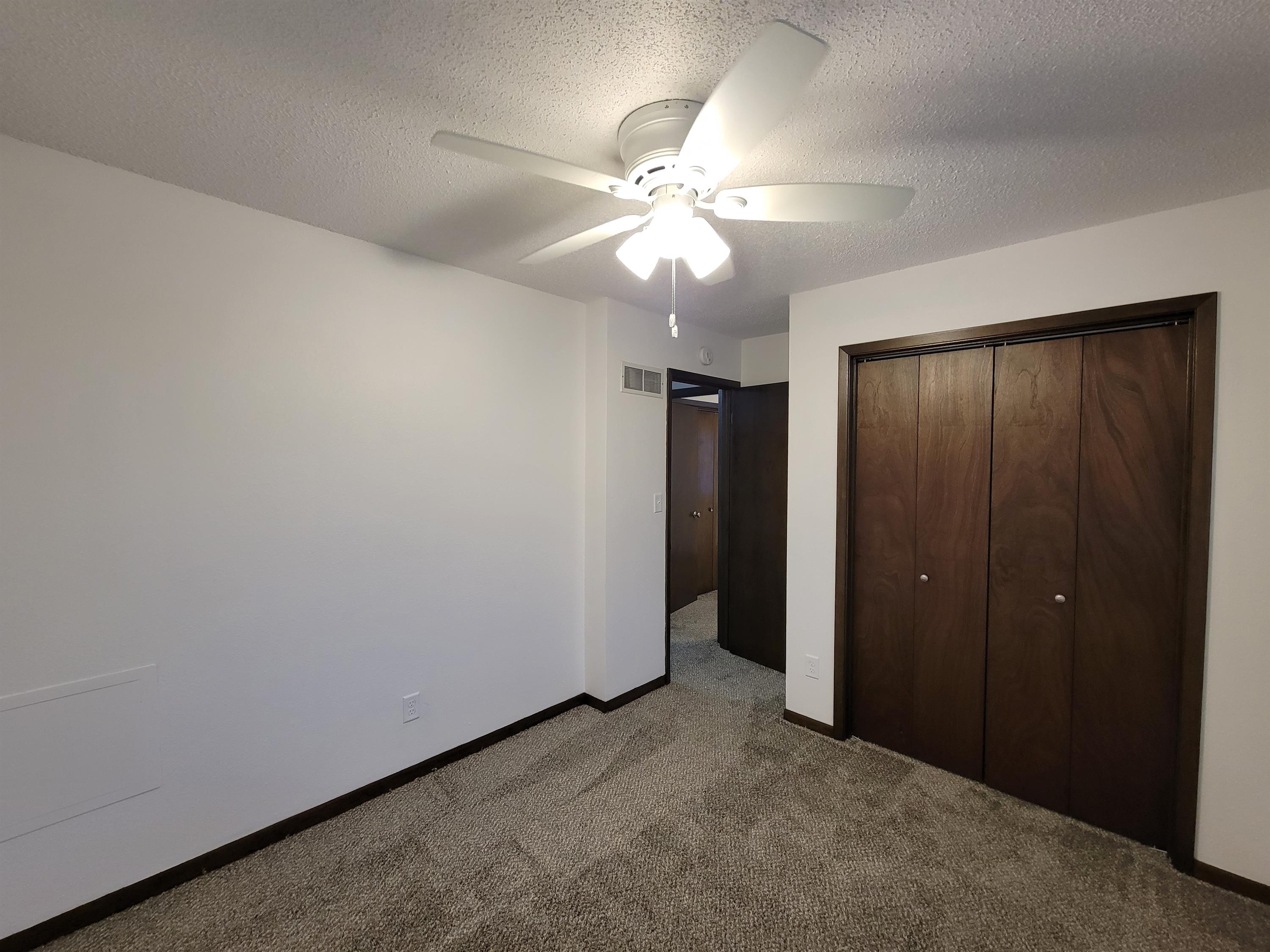 2906 W 4th Street