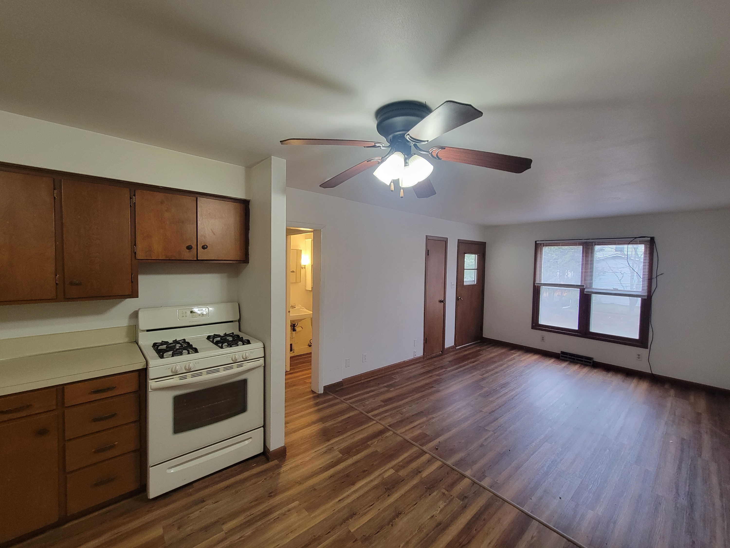 2115 Walnut  Apt # 2