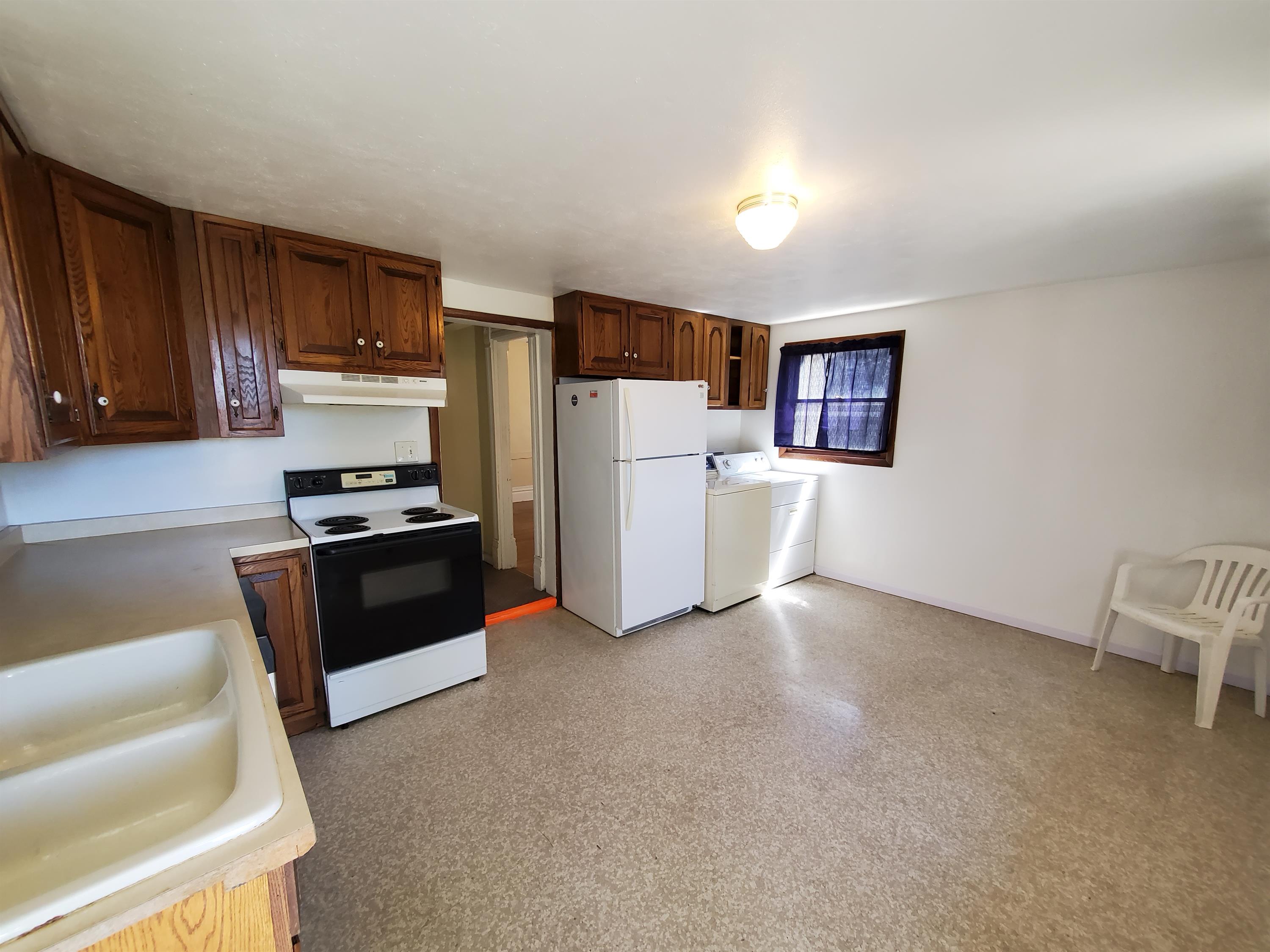2403 Walnut Street - B